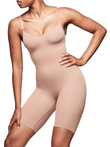 Skims Women's Seamless Sculpt Mid Thigh Bodysuit | Thumbnail 2