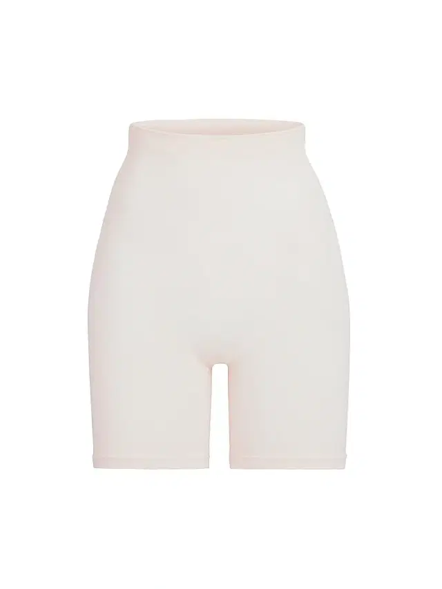 SKIMS Women's Seamless Sculpt Mid-Thigh Short - Sand