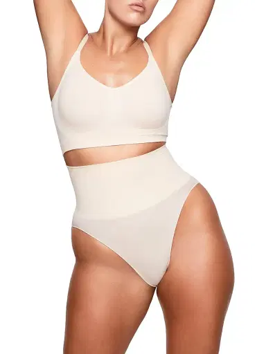Skims Women's Seamless Sculpt Bralette | Thumbnail 3 Skims Women's Seamless Sculpt Bralette | Thumbnail 3