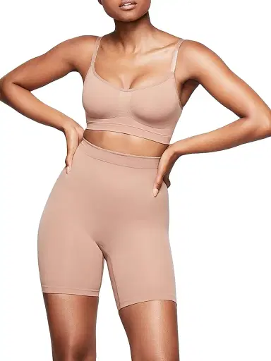 Skims Women's Seamless Sculpt Mid-Thigh Short | Thumbnail 2 Skims Women's Seamless Sculpt Mid-Thigh Short | Thumbnail 2