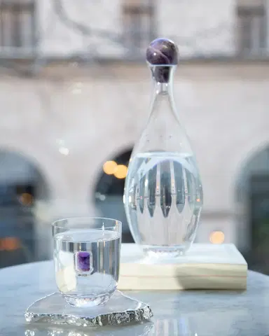 Anna New York ELEVO Decanter | Thumbnail 2