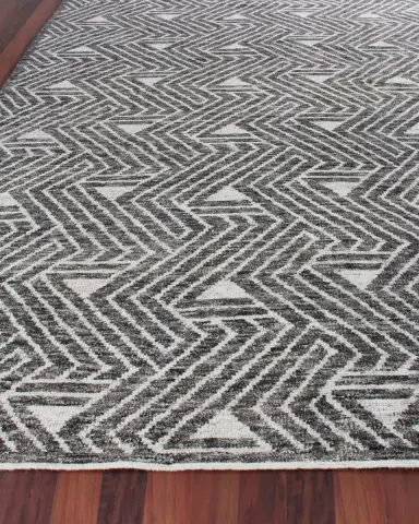 Exquisite Rugs Turner Hand-Knotted Rug | Thumbnail 2