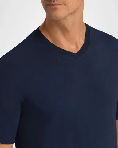 Hanro Men's Casual V-Neck T-Shirt | Thumbnail 4