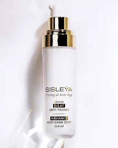 Sisley Paris Sisleya L 'Integral Anti-Age Radiance Anti-Dark Spot Serum | Thumbnail 6 Sisley Paris Sisleya L 'Integral Anti-Age Radiance Anti-Dark Spot Serum | Thumbnail 6