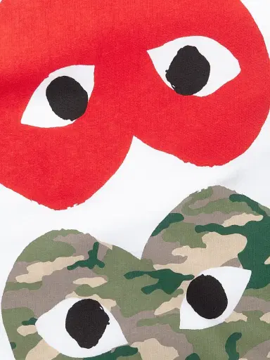 Comme des Garçons PLAY Men's Two Heart Camo Cotton Tee - White - Size Small | Thumbnail 6