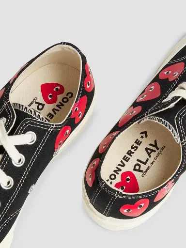 Comme des Garçons PLAY CdG PLAY x Converse Women's Chuck Taylor All Star Heart Low-Top Sneakers - Black - Size 11 | Thumbnail 6 Comme des Garçons PLAY CdG PLAY x Converse Women's Chuck Taylor All Star Heart Low-Top Sneakers - Black - Size 11 | Thumbnail 6