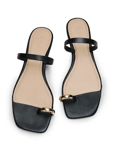 22élevé Women's Leather Toe Ring Sandals - Black - Size 11 | Thumbnail 4