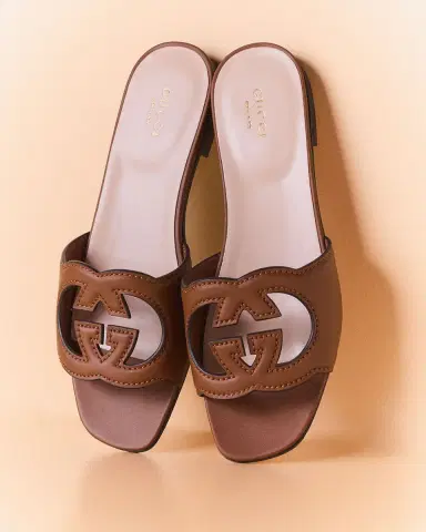 Gucci Leather Logo Cutout Flat Sandals | Thumbnail 3