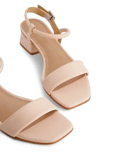 Bernardo Women's Josei Low Heel Sandals | Thumbnail 5