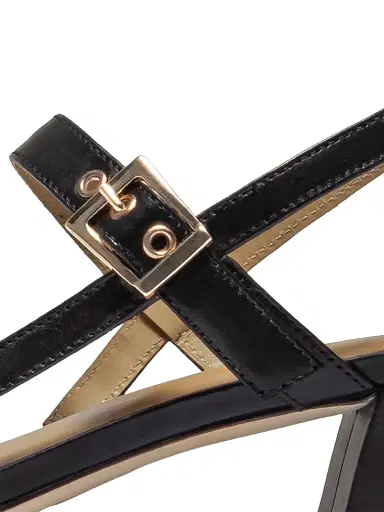 Bernardo Women's Jinji Low Heel Sandals - Black | Thumbnail 3