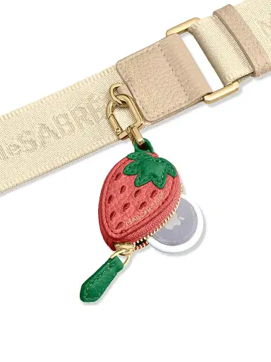 MAISON de SABRÉ Women's The Sabrémoji Fruit Charm - Strawberry | Thumbnail 4