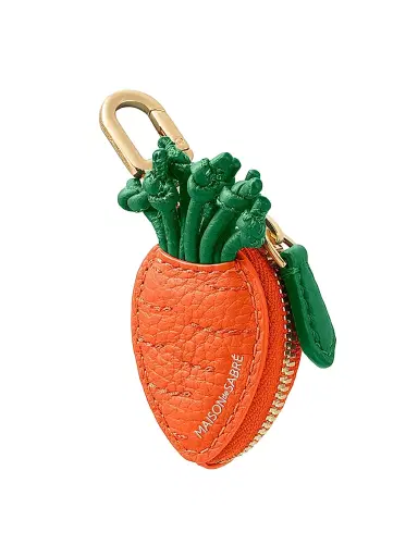 MAISON de SABRÉ Women's The Sabrémoji Vegetable Charm - Carrot | Thumbnail 3