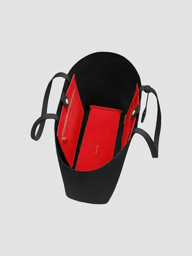 MAISON de SABRÉ Women's Leather Snap Soft Tote Bag - Rouge Noir | Thumbnail 3