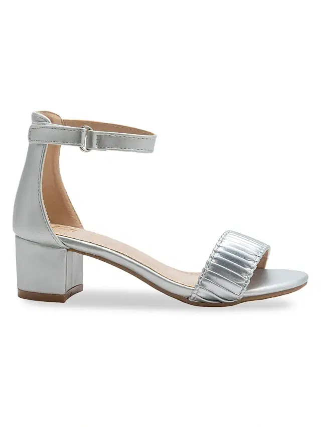 Tulleen Little Girl's and Girl's Pleated Lined Banded Block Heels - Silver 7 (Child)