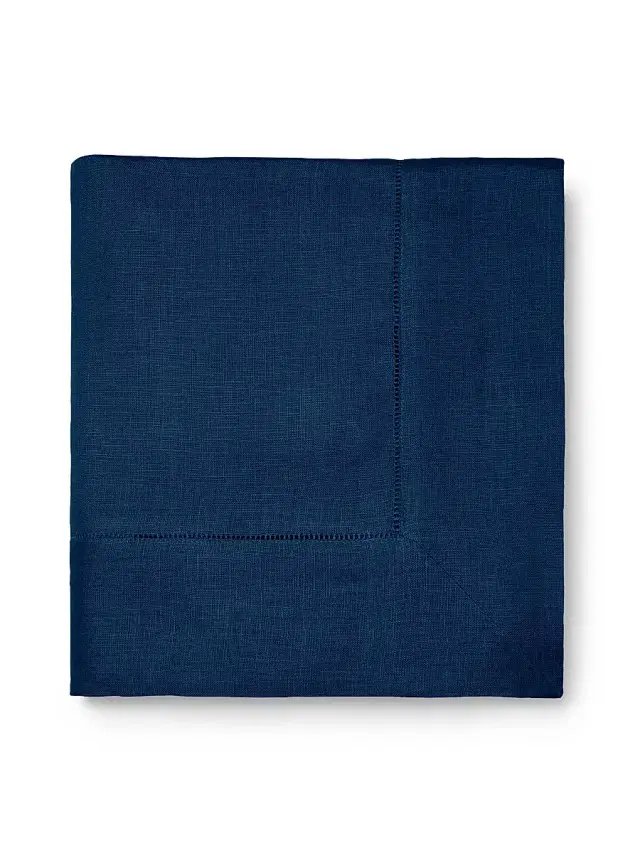 Sferra Festival Oblong Tablecloth - Navy 66 x 106