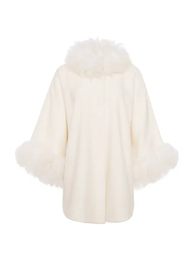 Gorski Women's Cashmere and Wool Blend Cape with Select Lamb Trim - Ivory