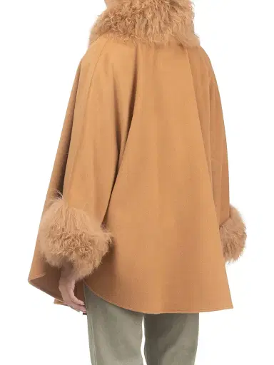 Gorski Women's Cashmere and Wool Blend Cape with Select Lamb Trim - Camel | Thumbnail 4 Gorski Women's Cashmere and Wool Blend Cape with Select Lamb Trim - Camel | Thumbnail 4