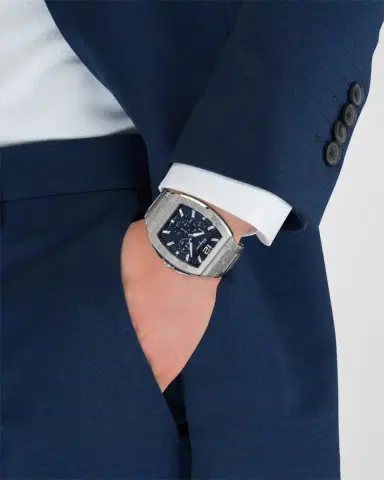 Ferragamo F-80 Tonneau Chrono Stainless Steel Bracelet Watch | Thumbnail 2
