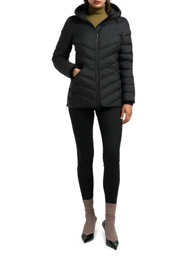 Moose Knuckles Women's Active Flex Rockcliff 5 Down Jacket | Thumbnail 2 Moose Knuckles Women's Active Flex Rockcliff 5 Down Jacket | Thumbnail 2