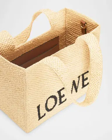 Loewe x Paula's Ibiza Font Logo Medium Tote Bag in Raffia | Thumbnail 4 Loewe x Paula's Ibiza Font Logo Medium Tote Bag in Raffia | Thumbnail 4