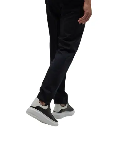 Alexander McQueen Men's Oversized Sneakers | Thumbnail 1 Alexander McQueen Men's Oversized Sneakers | Thumbnail 1