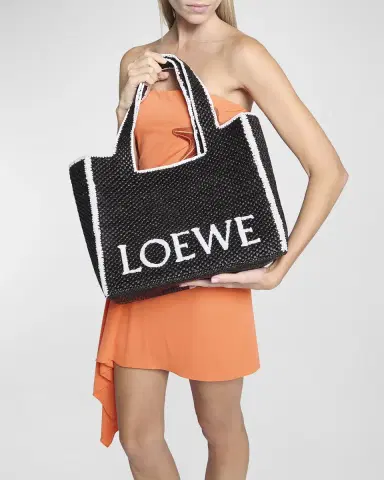 Loewe x Paula's Ibiza Font Logo Large Tote Bag in Raffia | Thumbnail 4 Loewe x Paula's Ibiza Font Logo Large Tote Bag in Raffia | Thumbnail 4