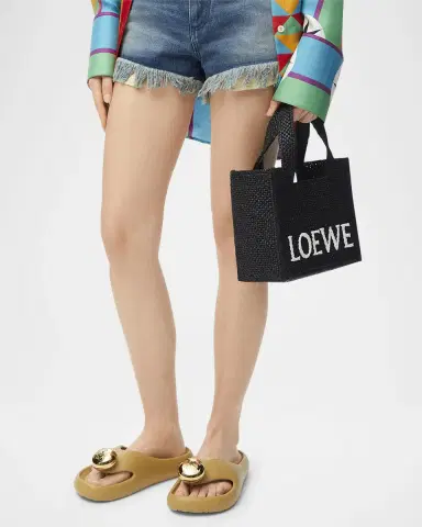 Loewe x Paula's Ibiza Font Logo Small Tote Bag in Raffia | Thumbnail 5 Loewe x Paula's Ibiza Font Logo Small Tote Bag in Raffia | Thumbnail 5