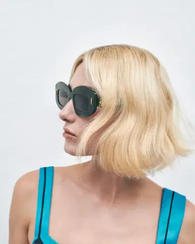 Loewe Emerald Green Acetate Rectangle Sunglasses With Golden Accents | Thumbnail 4 Loewe Emerald Green Acetate Rectangle Sunglasses With Golden Accents | Thumbnail 4