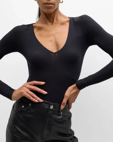 Commando Ballet Long-Sleeve V-Neck Microfiber Bodysuit | Thumbnail 7 Commando Ballet Long-Sleeve V-Neck Microfiber Bodysuit | Thumbnail 7