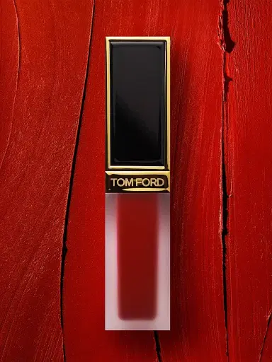 Tom Ford Women's Liquid Lip Luxe Matte - Smitten | Thumbnail 8 Tom Ford Women's Liquid Lip Luxe Matte - Smitten | Thumbnail 8