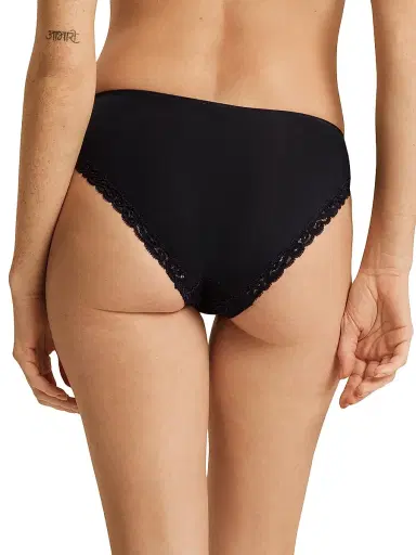 Hanro Women's Moments Floral Lace Briefs | Thumbnail 5