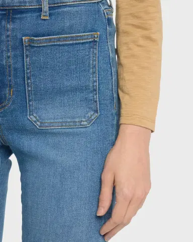 Veronica Beard Beverly Skinny Flare Patch Pocket Jeans | Thumbnail 5