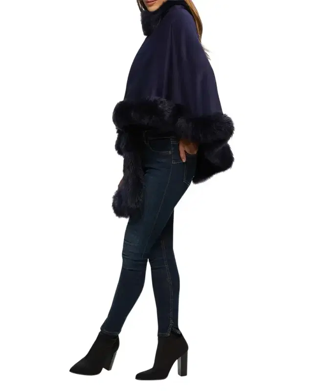 Gorski Cashmere Capelet with Lamb Shearling Trim