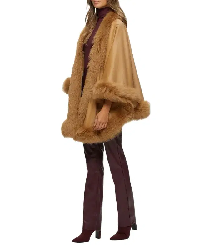 Gorski Cashmere Capelet with Lamb Shearling Trim