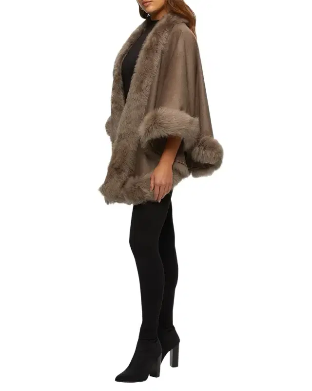 Gorski Cashmere Capelet with Lamb Shearling Trim