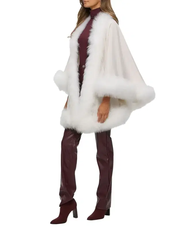 Gorski Cashmere Capelet with Lamb Shearling Trim