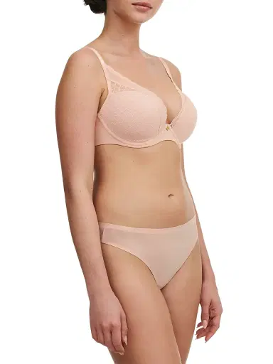 Chantelle Women's Norah Chic Plunge T-Shirt Bra | Thumbnail 3