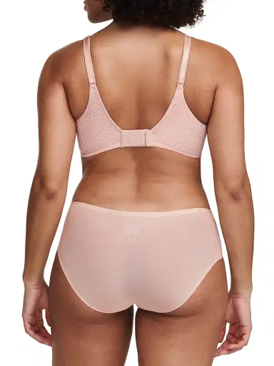 Chantelle Women's Norah Chic Underwire T-Shirt Bra | Thumbnail 7