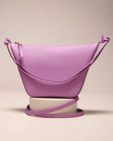 Loewe Hammock Hobo Bag in Leather | Thumbnail 4 Loewe Hammock Hobo Bag in Leather | Thumbnail 4