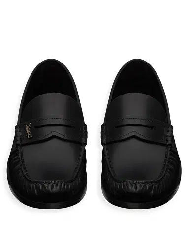 Saint Laurent Women's Laurent Loafers in Smooth Leather - Black | Thumbnail 3