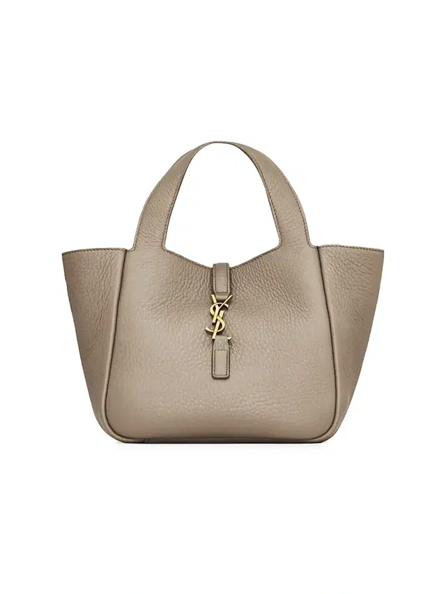 Women's Le 5 à 7 Baby Bea Top Handle Bag in Grained Leather - Light Cumin
