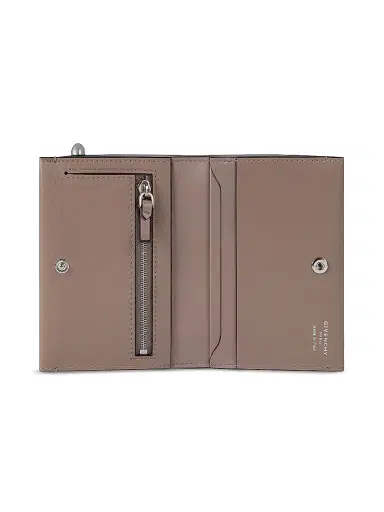 Givenchy Women's Pinch Wallet in Leather | Thumbnail 3