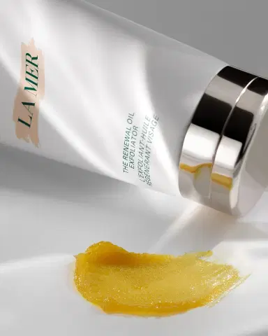 La Mer The Renewal Oil Exfoliator, 3.4 oz. | Thumbnail 2