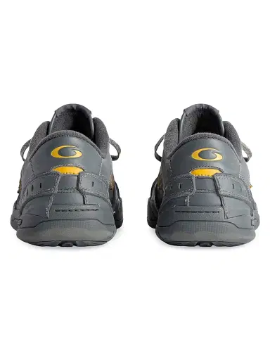 Balenciaga Men's Hamptons Worn-Out Sneakers | Thumbnail 3 Balenciaga Men's Hamptons Worn-Out Sneakers | Thumbnail 3