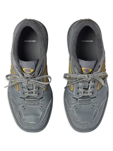 Balenciaga Men's Hamptons Worn-Out Sneakers | Thumbnail 6 Balenciaga Men's Hamptons Worn-Out Sneakers | Thumbnail 6