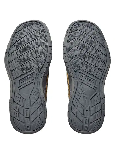 Balenciaga Men's Hamptons Worn-Out Sneakers | Thumbnail 7 Balenciaga Men's Hamptons Worn-Out Sneakers | Thumbnail 7