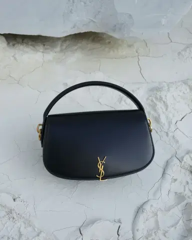 Saint Laurent Voltaire YSL Flap Top-Handle Bag in Leather | Thumbnail 5 Saint Laurent Voltaire YSL Flap Top-Handle Bag in Leather | Thumbnail 5