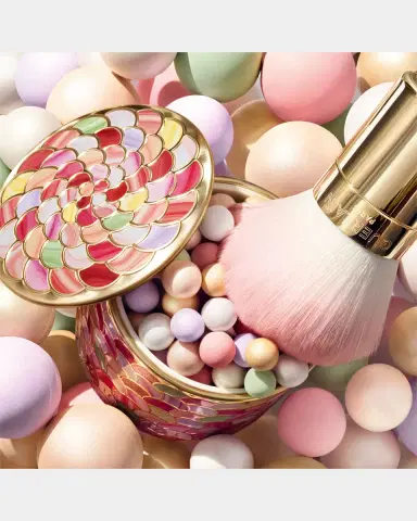 Guerlain Meteorites Makeup Brush | Thumbnail 5