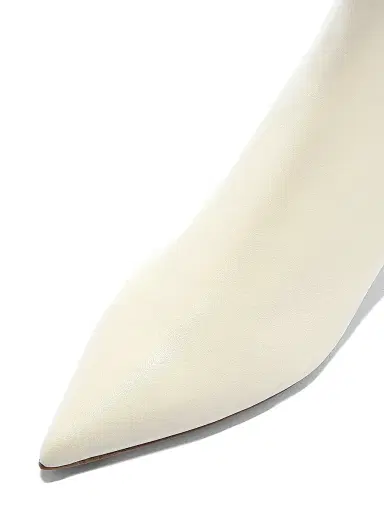 aeyde Women's 35MM Leather Ankle Boots - Creamy - Size 6 | Thumbnail 6 aeyde Women's 35MM Leather Ankle Boots - Creamy - Size 6 | Thumbnail 6