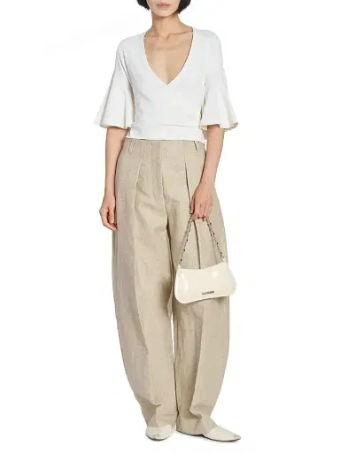 Jacquemus Women's Le Petit Bisou Leather Shoulder Bag | Thumbnail 2